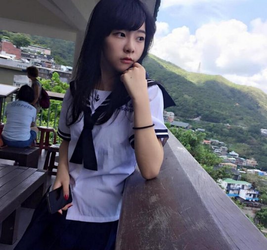 史上最清纯的LOL女神私照被疯传
